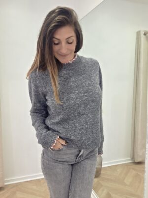 Pull Janis boutons dans le dos