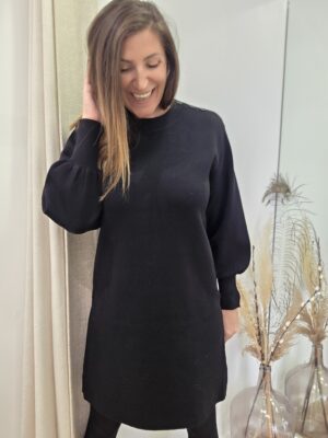 Robe pull Frida noir