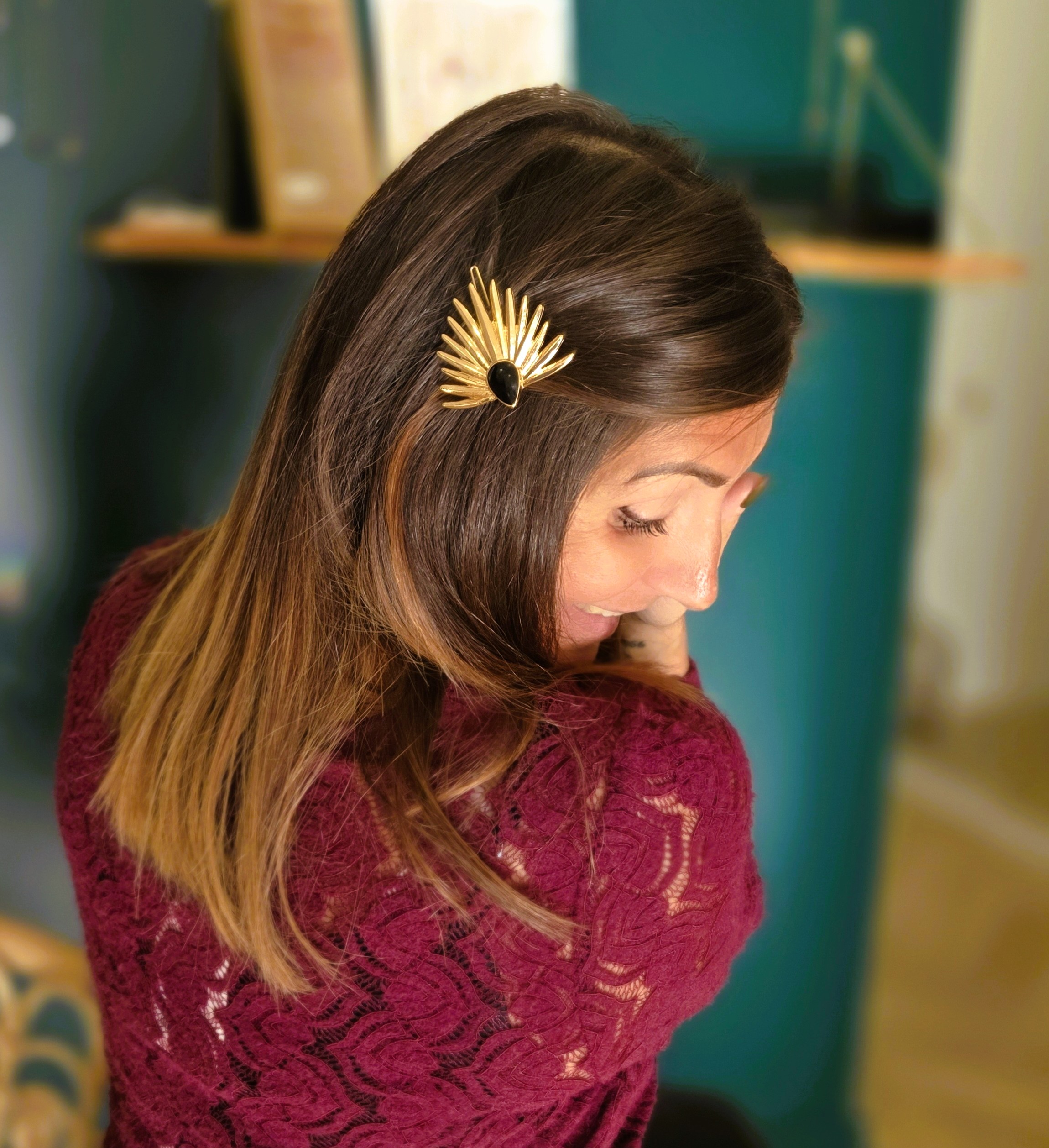 Barrette plume de paon laiton doré