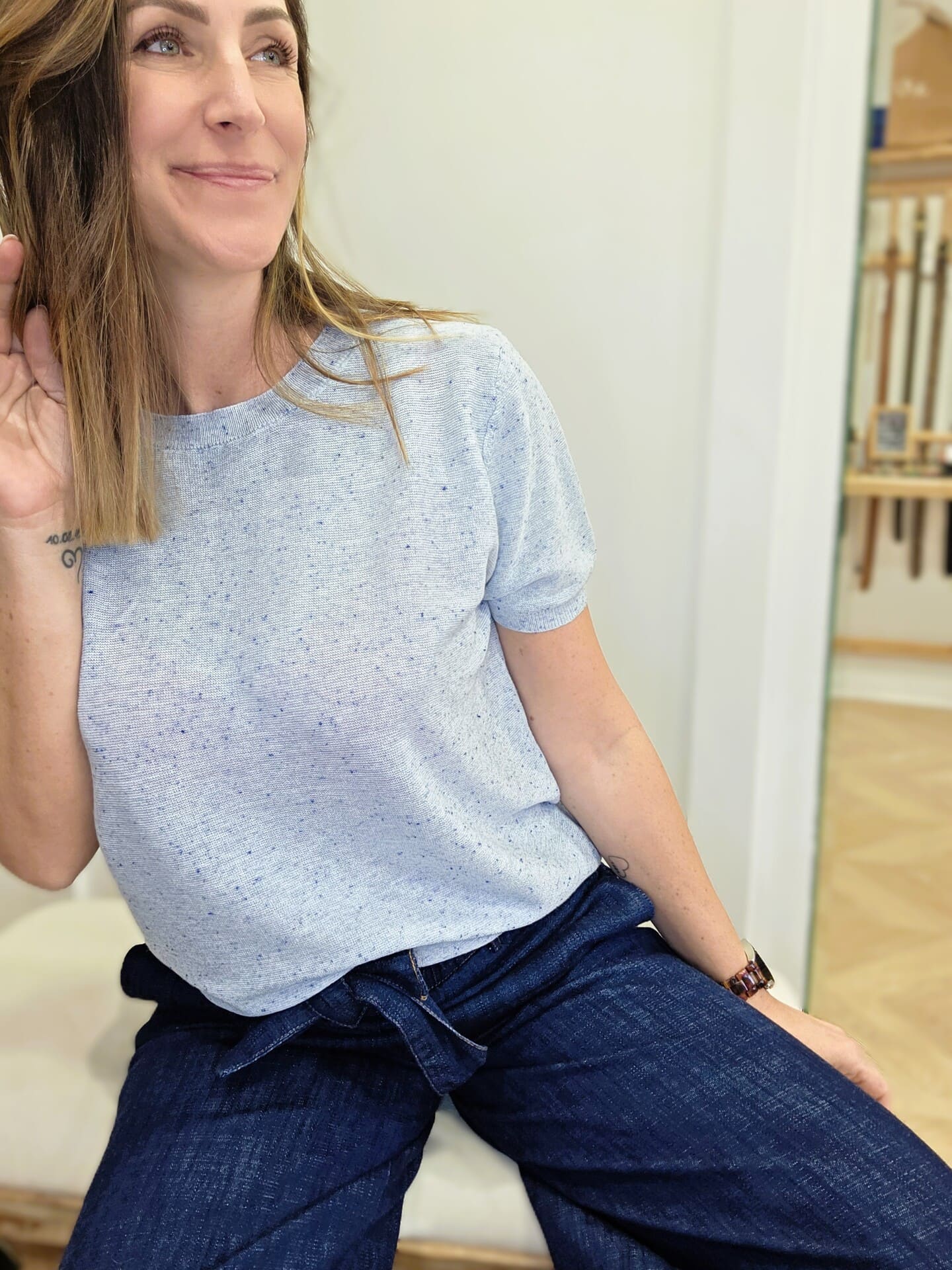 Pull Felicea bleu moucheté léger manches courtes