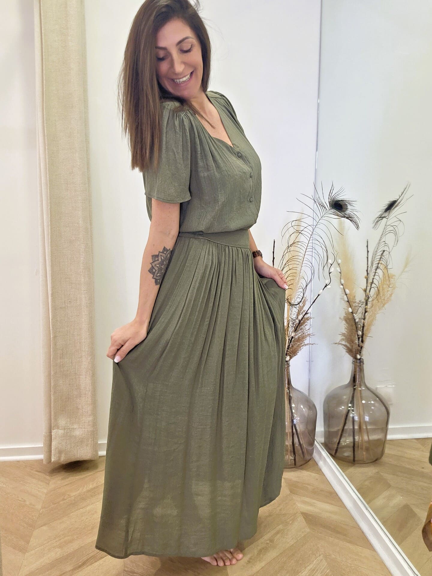 Jupe Vinciane en viscose kaki fluide