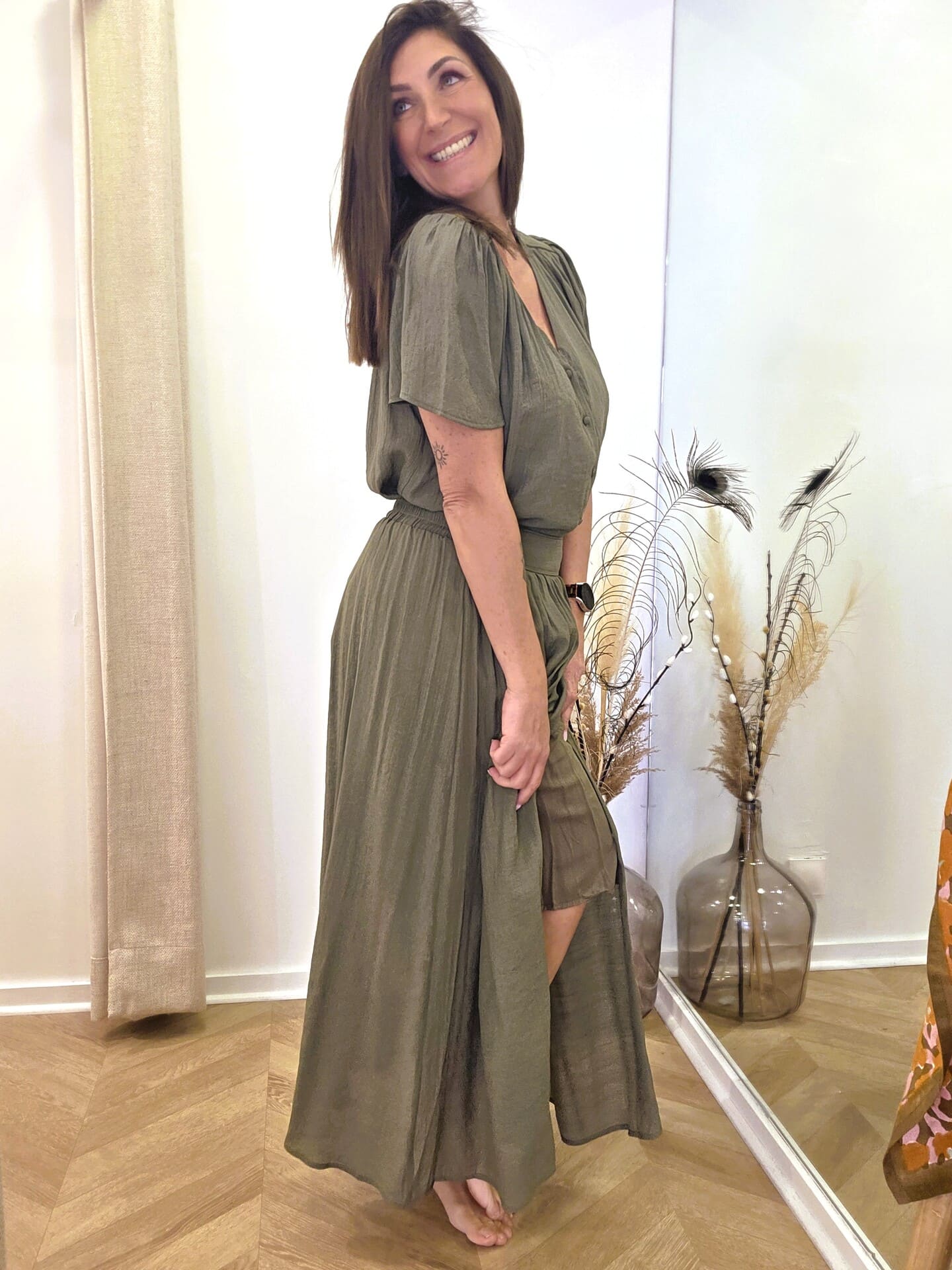 Jupe Vinciane en viscose kaki fluide – Image 5