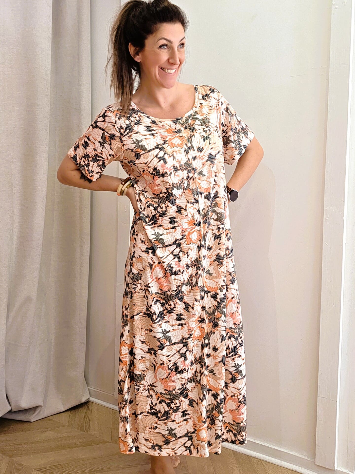 Robe Sévane imprimée fluide – Image 5