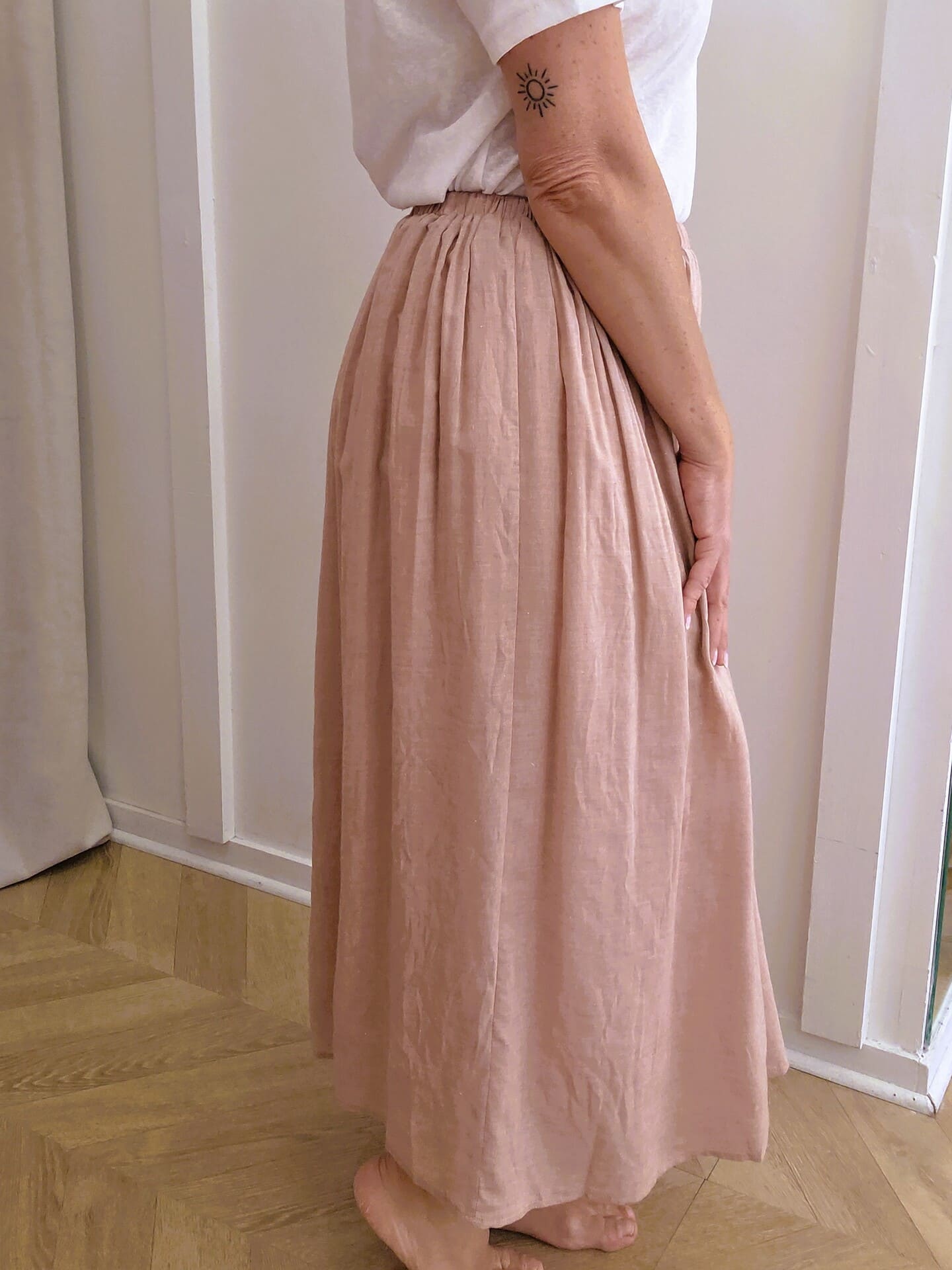 Jupe Meliora fluide avec fils de lurex – Image 2