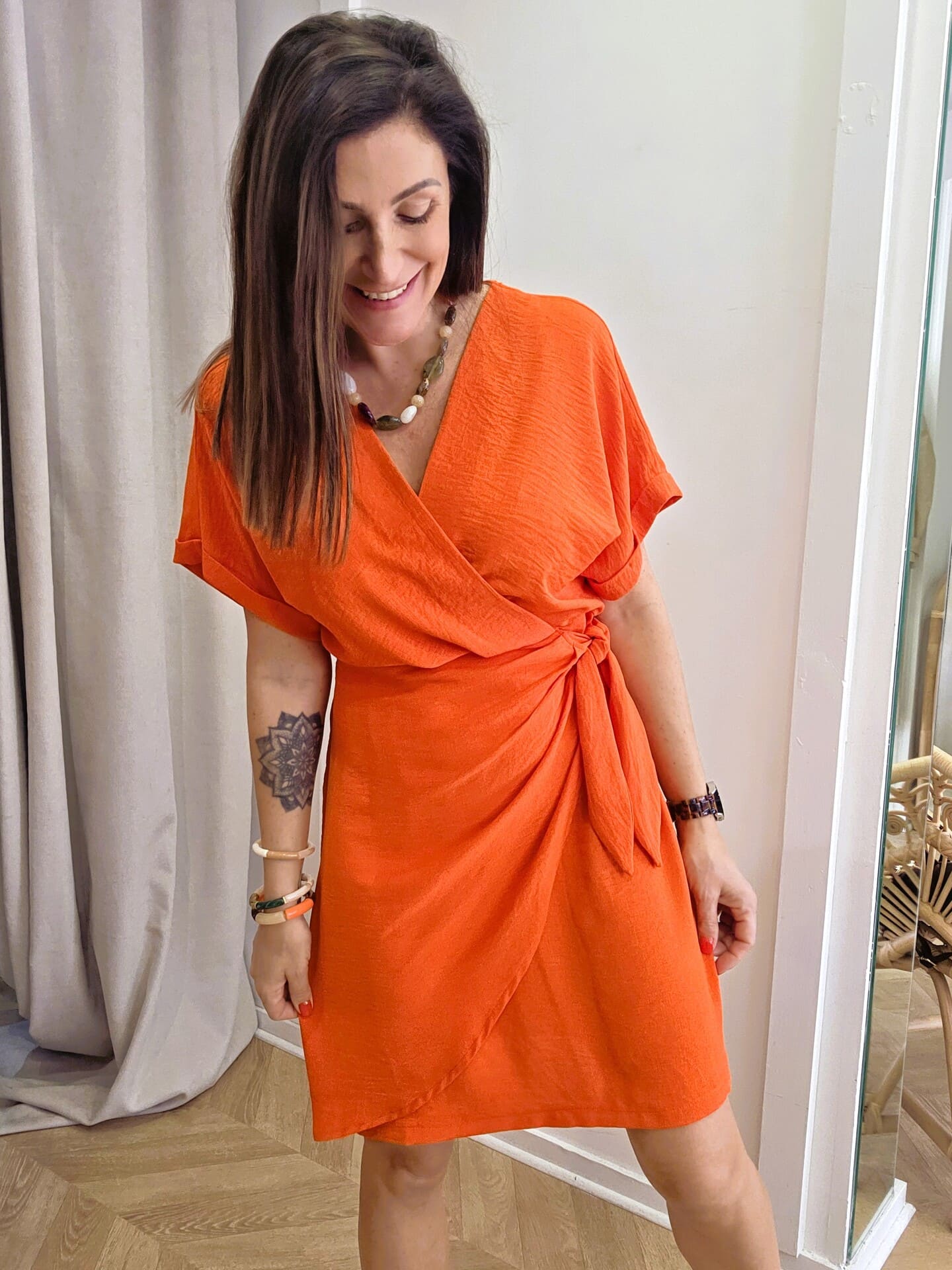 Robe Clara orange effet portefeuille 🇫🇷 – Image 2