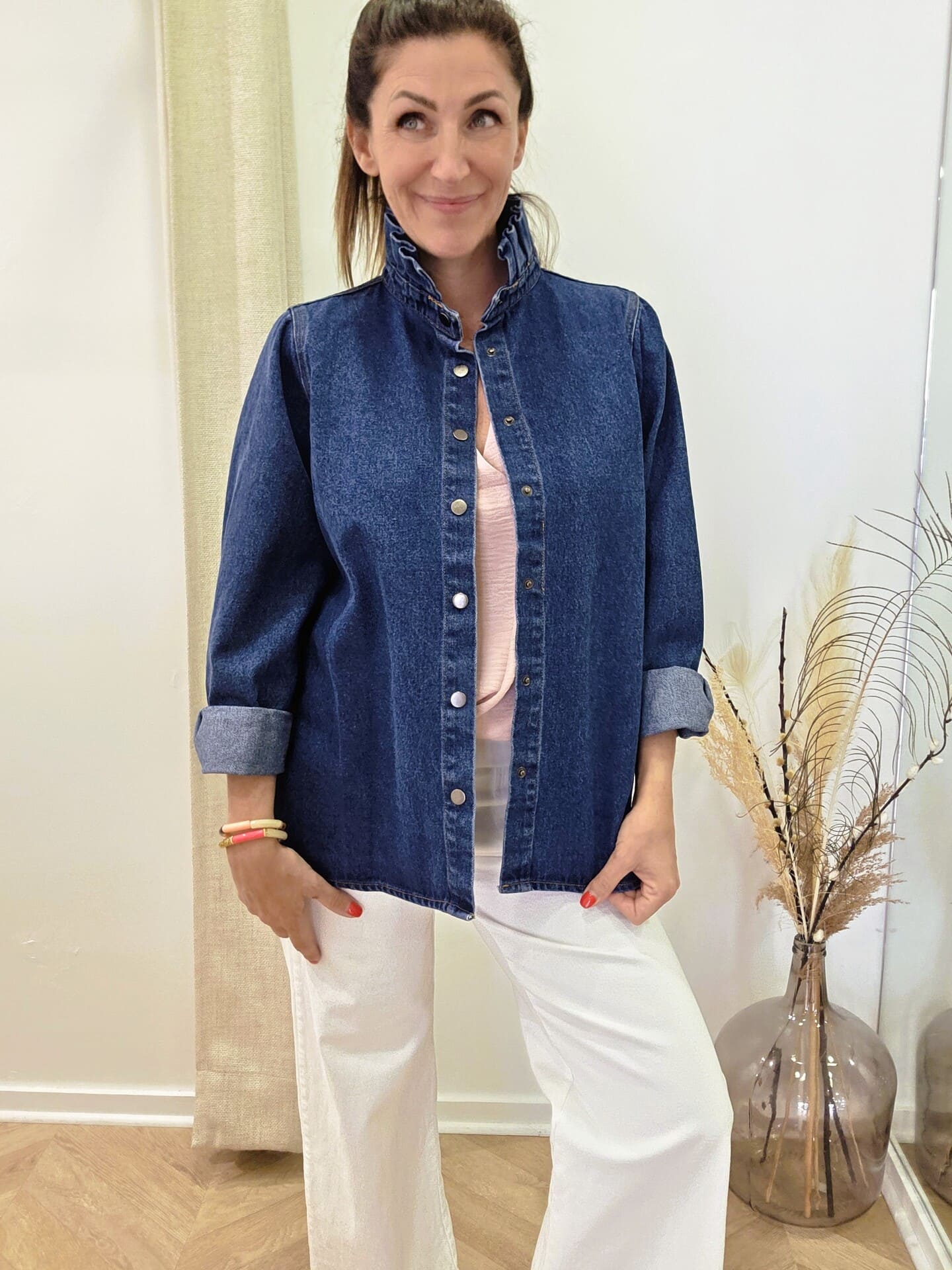 Chemise Simone denim avec col montant – Image 6