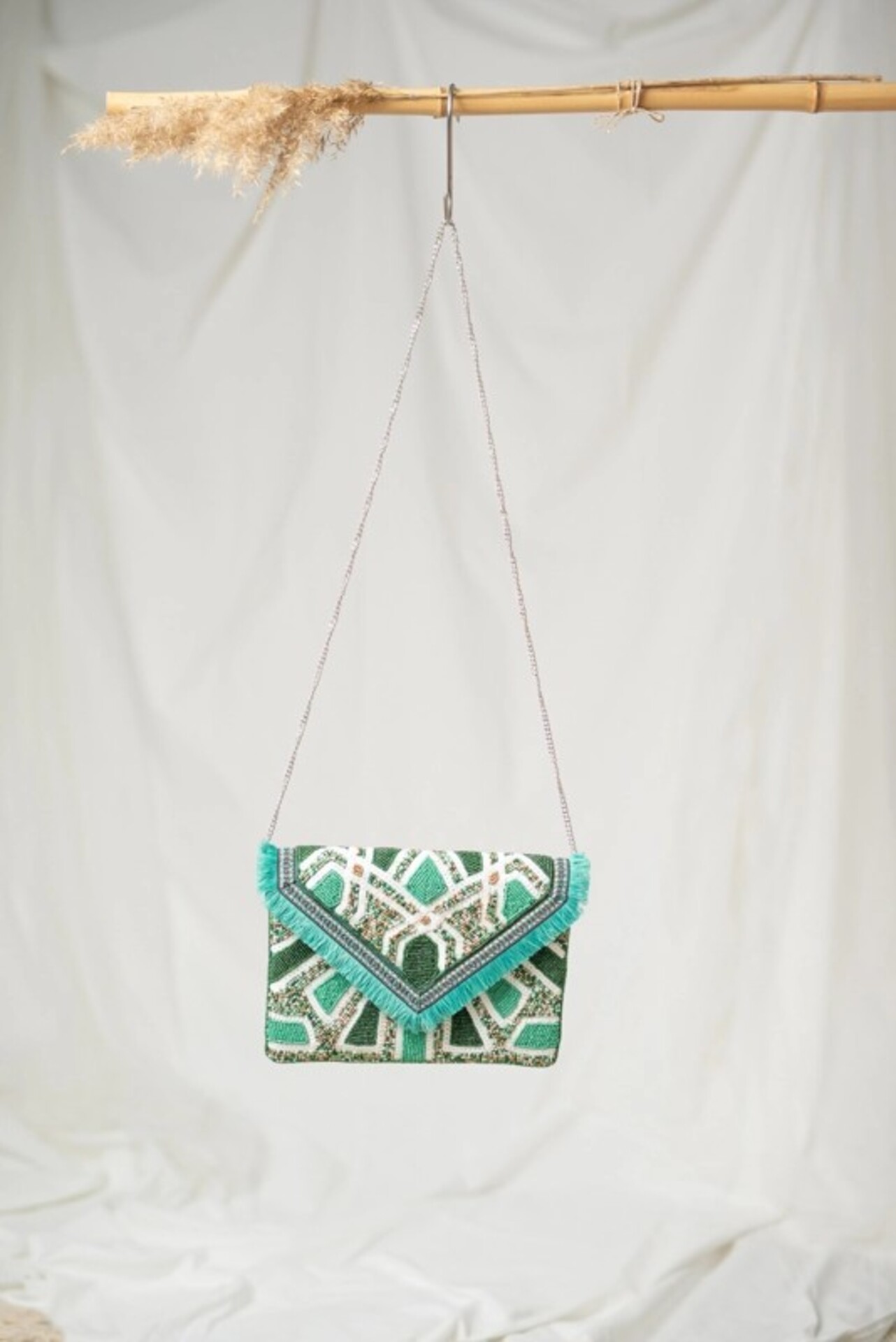 Pochette perlée verte