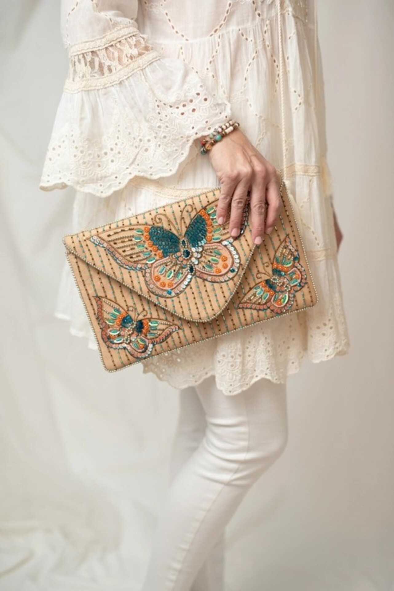 Pochette perlée papillons – Image 5