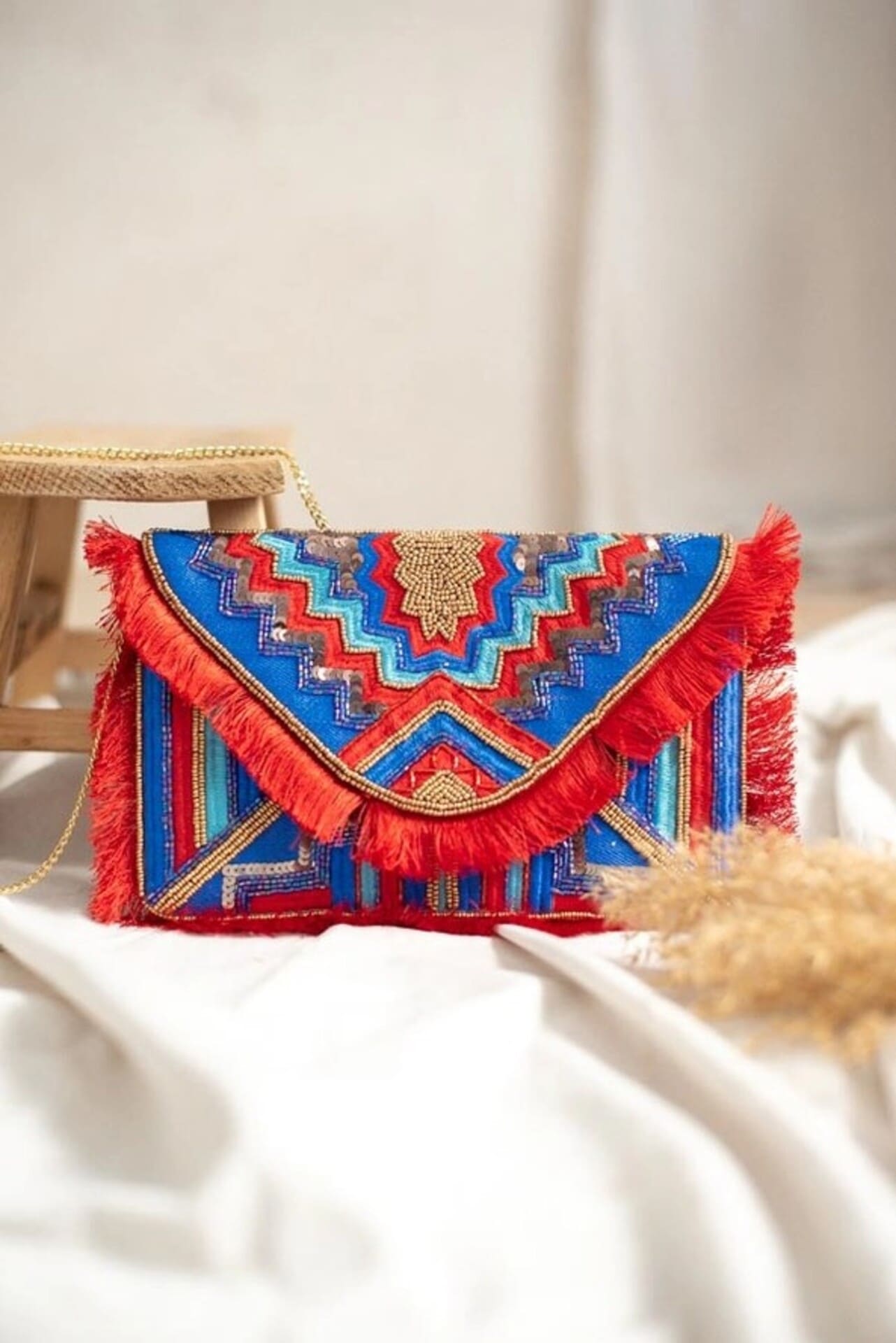 Pochette perlée rouge