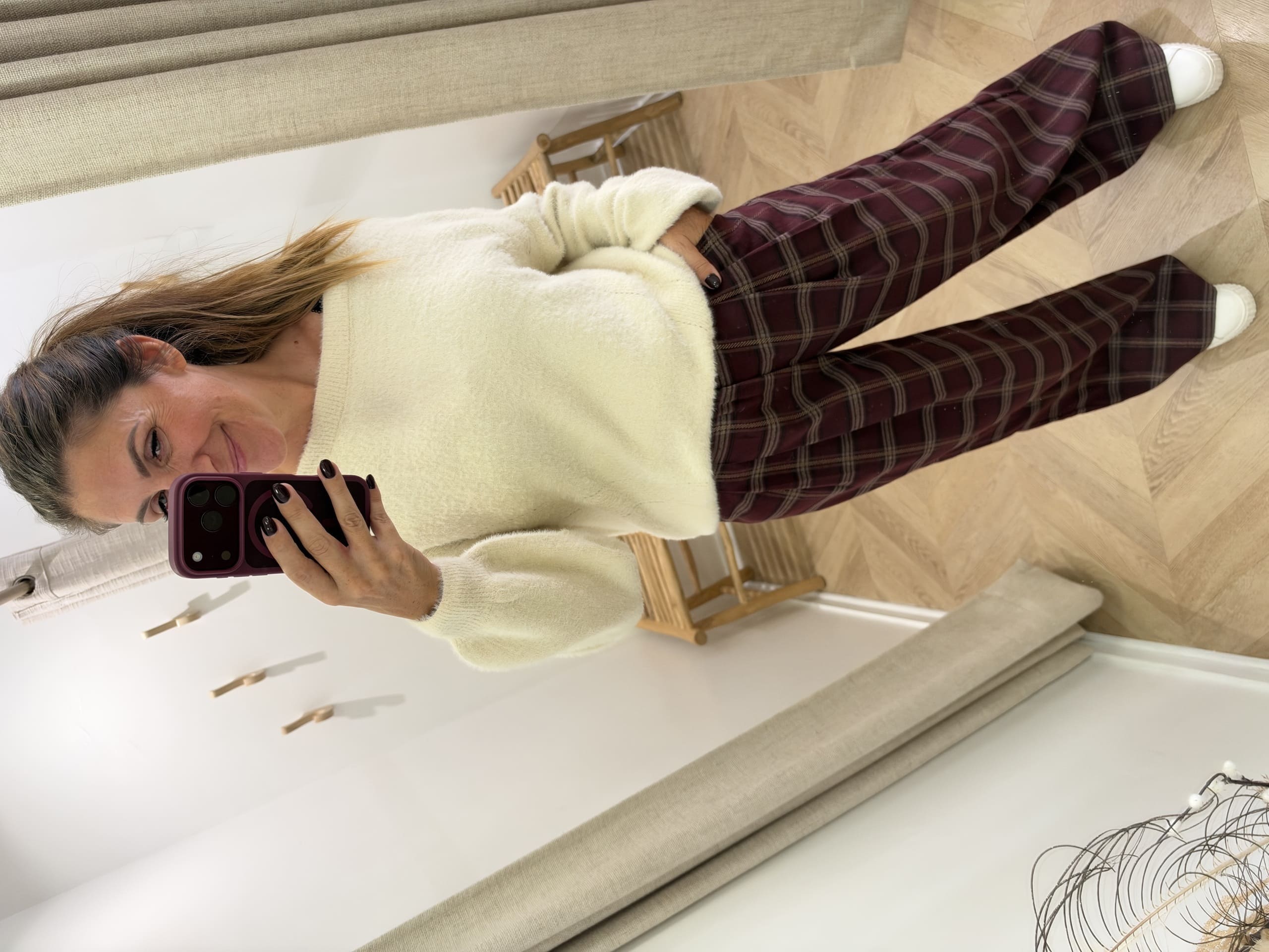 Pantalon Roby bordeaux à carreaux – Image 6