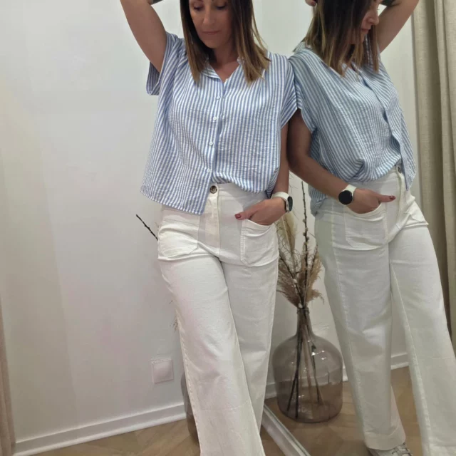 Il est de retour ! ✨
Le pantalon blanc parfait pour le printemps ☀️
Coupe droite, taille haute, détails soignés et confort absolu !
Un essentiel à avoir dans son dressing pour des looks frais et stylés toute la saison !
Dispo en boutique 😉
Réassort fait suite à vos nombreuses demandes… merci pour votre engouement 🫶

Tu l’as repéré toi aussi ?

#pantalonblanc #lookdujour #ootd #modefemme #springlook #whitepants #boutiquemode #stylefemme #whitetrousers #fashionaddict #shoplocal #latalaudiere #sorbiers #saintetienne #penderieetbadineries
